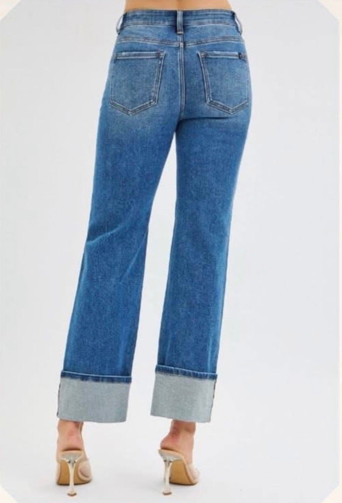 J21 Eleven/Risen Jean