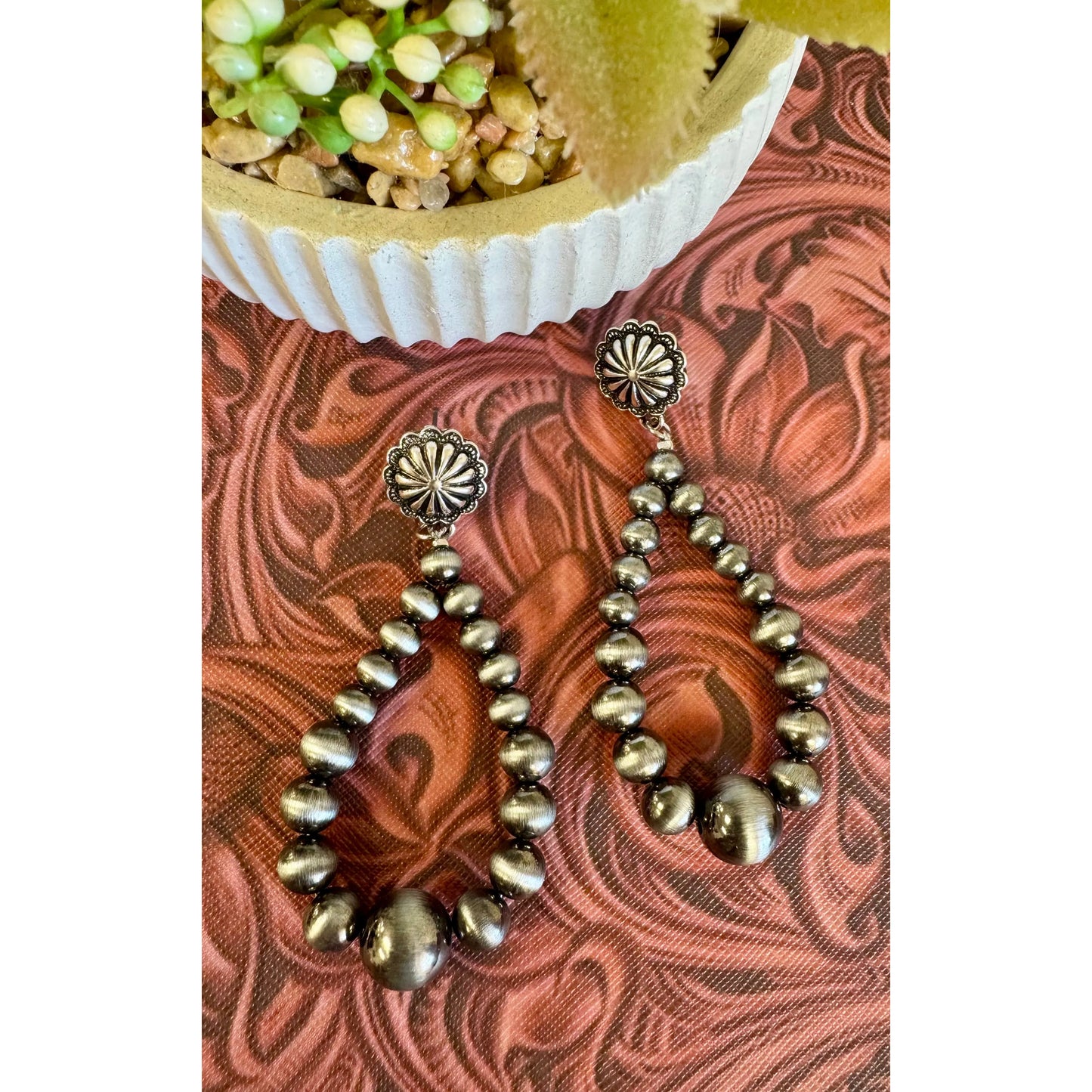 Navajo Pearl Earrings