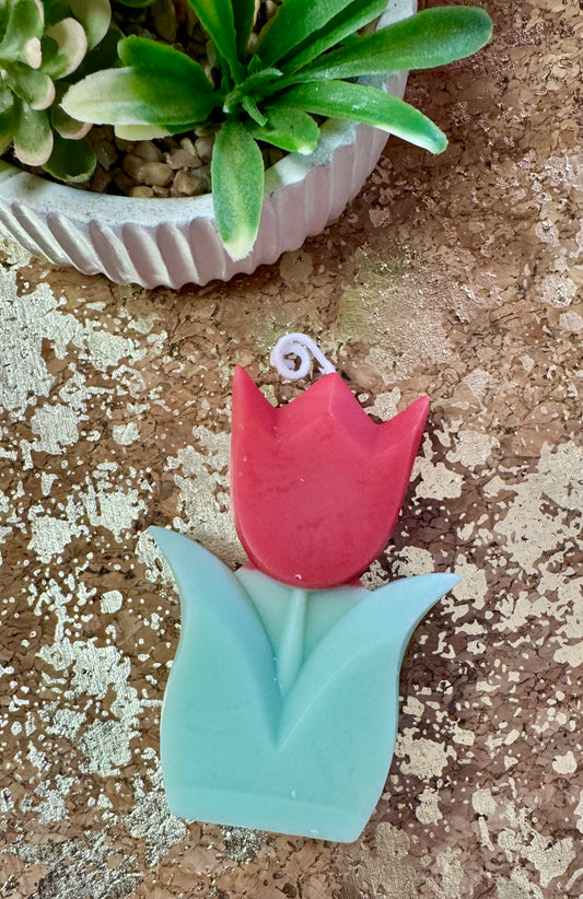 Red Tulip Candle