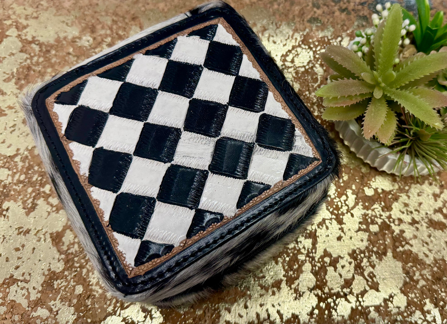Checkered Cowhide Zippered Jewelry Box
