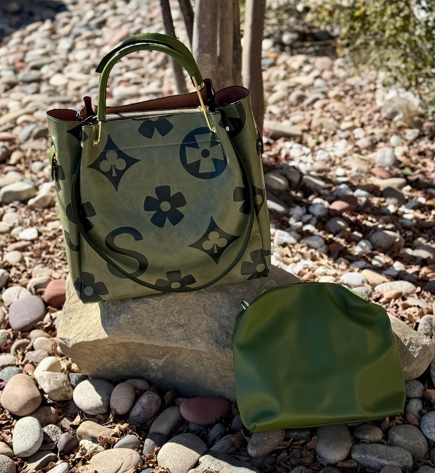 Green Leather Purse with Pouch